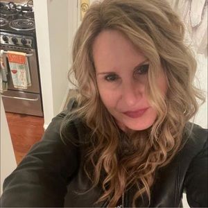 Meet your Posher, Joanne